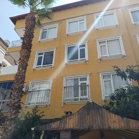Apartment - Beautiful Manolya 100-200 Meters From Cleopatra Beach, Equipped Kitchen, Parking Spaces, Wi-fi 50 Mbps, Terrace With Garden And Much Alanya